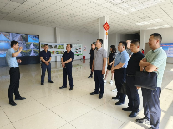 1692675029027088201.png 专家.png